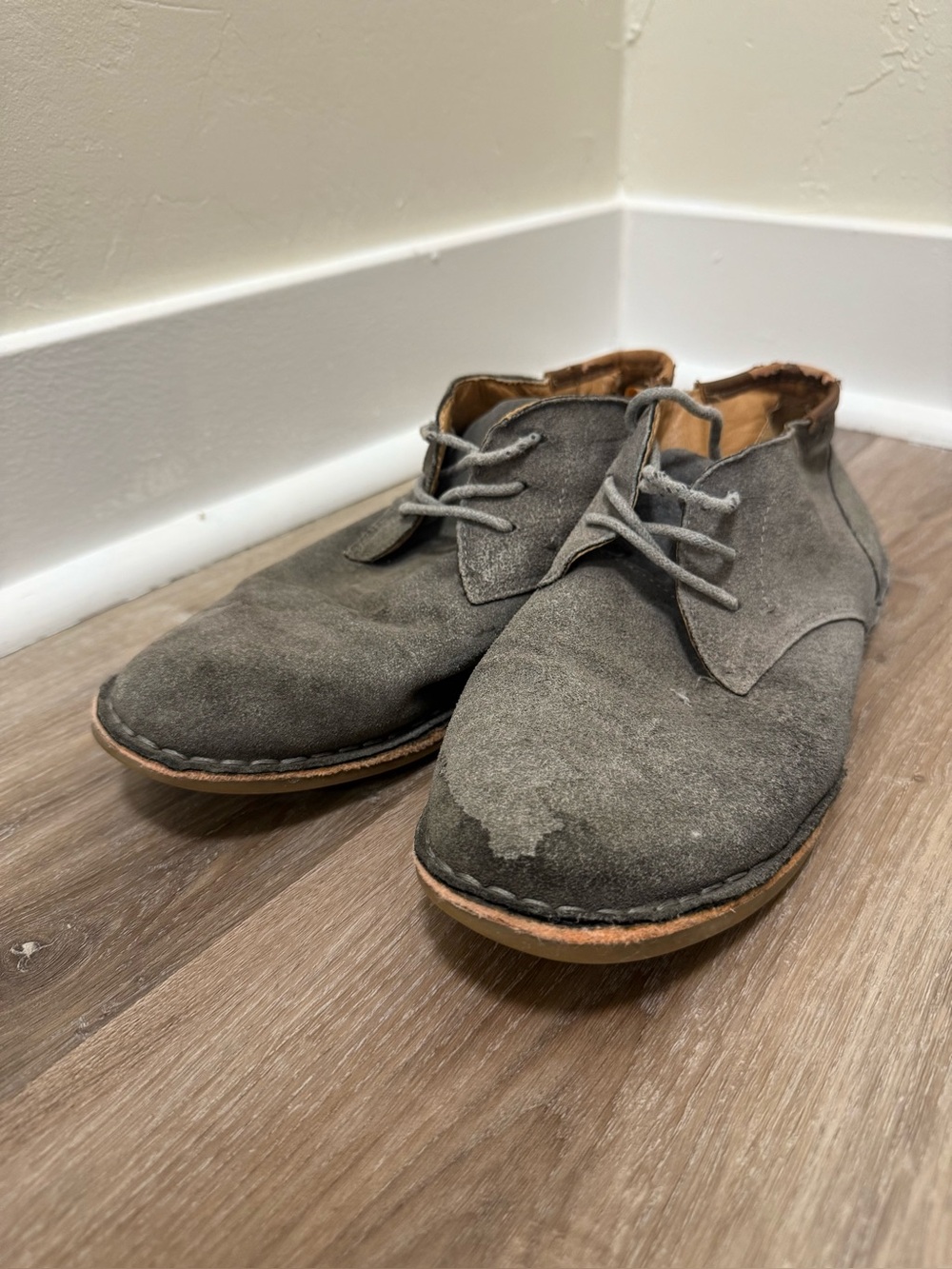 Kenneth Cole Reaction Gray Suede Chukka Boots Men’s 5.5